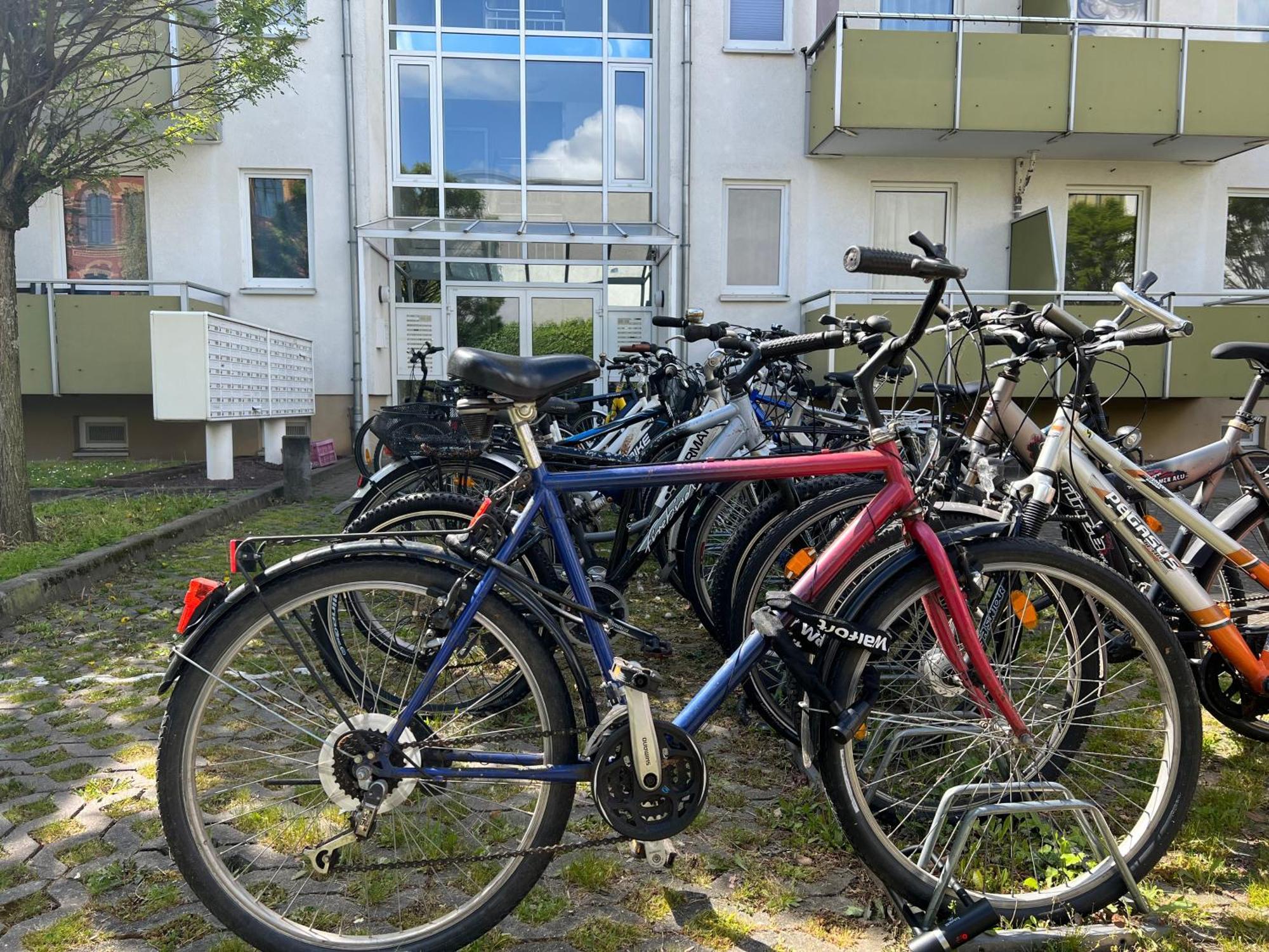 Schickes Einzimmerapartment Nahe Uniklinik Magdeburgo Exterior foto